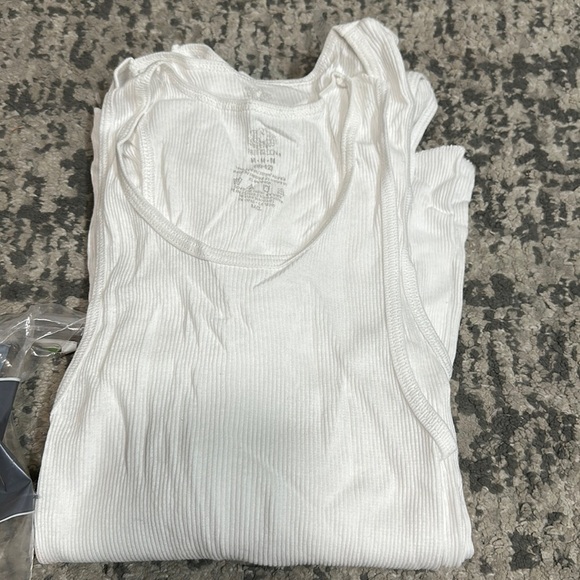 Fruit of the loom boys tank tops - Picture 1 of 2